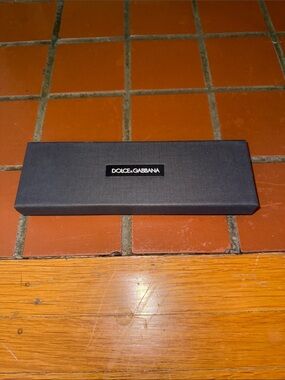 Dolce & Gabbana Black Textured Gift Box with Logo Plaque